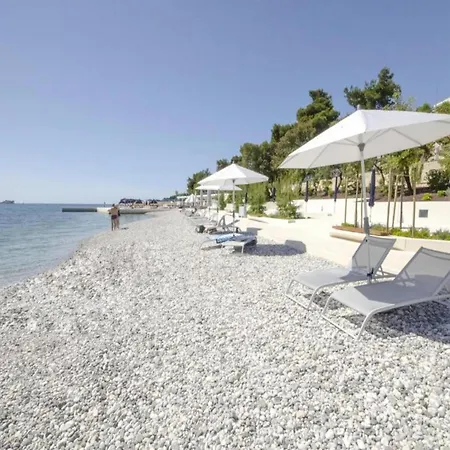 In Rovinj With Pool And Sauna فيلة